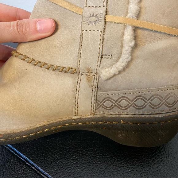 UGG light gray suede leather Cove lace up booties 9 - Picture 9 of 13